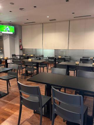 Lote Mesas y Sillas Hostelería