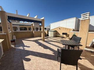 Casa adosada en alquiler en Altos - La Florida en Orihuela