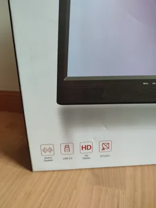 TV Portátil 19" Nueva Desobry