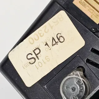 Cenicero trasero derecho