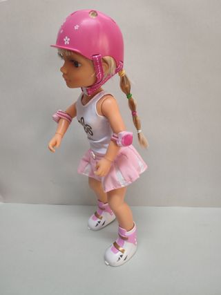 Muñeca Nancy Patinadora RF152
