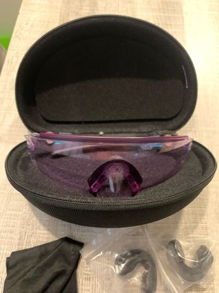 Gafas Oakley Kato Prizm Low Light es origuinal