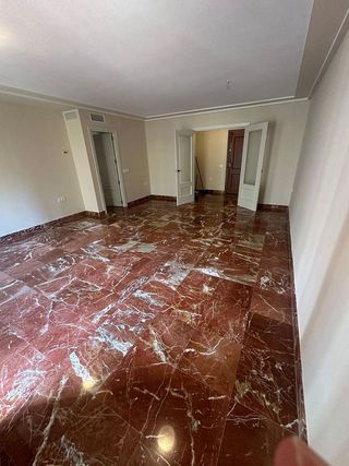 Piso en alquiler en Museo en Sevilla