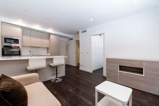 Piso en alquiler en Almagro en Madrid