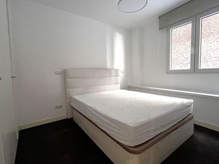 Piso en alquiler en Almagro en Madrid