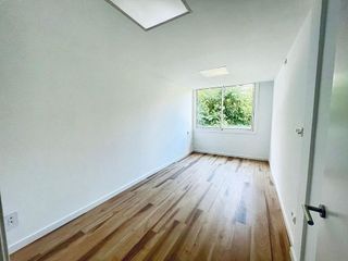 Oficina en venta en La Maternitat i Sant Ramon en Barcelona