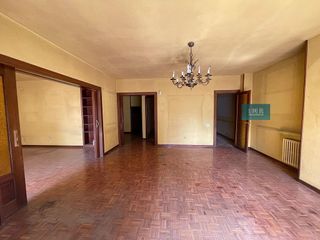 Piso en venta en Triana Este en Sevilla