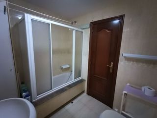 Piso en venta en Ares