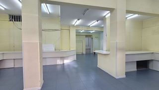 Local comercial en alquiler en Pinar del Rey en Madrid