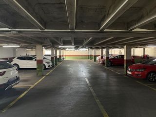 Garaje en alquiler en Ensanche - Diputación en Alicante