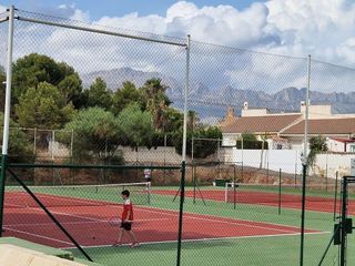 Casa adosada en venta en Nucia (la)