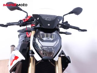 BMW S 1000 R PAQUETE M
