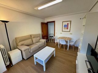 Piso en alquiler en Salesas - Labradores en Salamanca