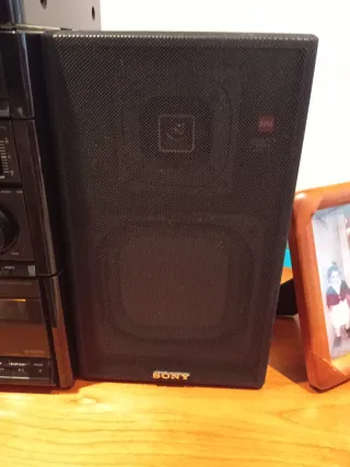 Mini cadena completa con CD Sony CDP-S107 – Vintag