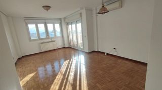 Piso en alquiler en Tres Olivos - Valverde en Madrid