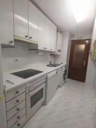 Piso en alquiler en Tres Olivos - Valverde en Madrid