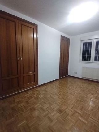 Piso en alquiler en Tres Olivos - Valverde en Madrid