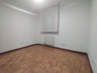 Piso en alquiler en Tres Olivos - Valverde en Madrid