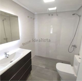 Casa adosada en alquiler en Montequinto en Dos Hermanas