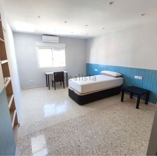 Casa adosada en alquiler en Montequinto en Dos Hermanas