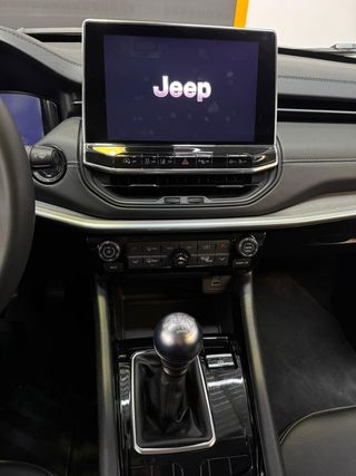 Jeep Compass 2 1.6 Limited