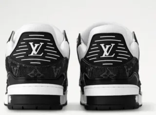 Louis Vuitton Trainer Sneakers Bianche Nere