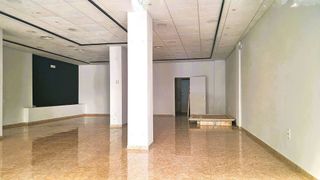 Local comercial en alquiler en Zona Miraflores en Marbella