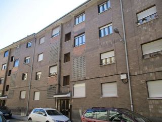 Piso en venta en Aller