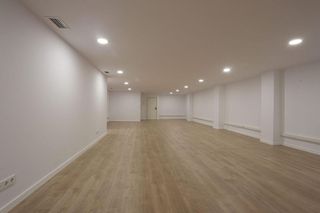 Oficina en alquiler en La Nova Esquerra de l'Eixample en Barcelona