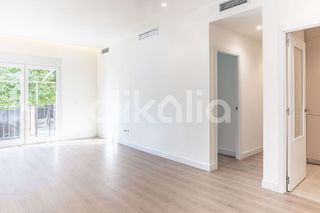 Piso en venta en Pedro Salvador - Las Palmeritas en Sevilla