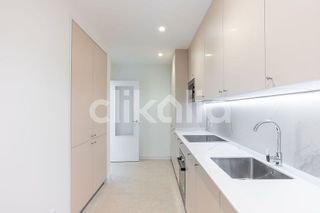 Piso en venta en Pedro Salvador - Las Palmeritas en Sevilla