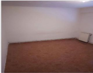 Piso en venta en Moscardó en Madrid