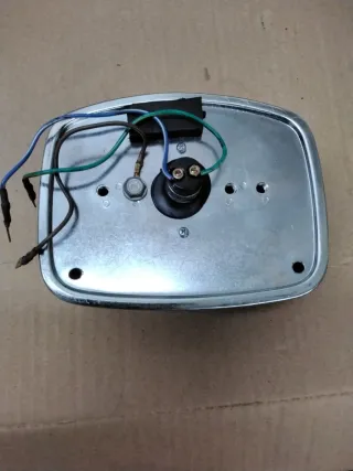 Piloto trasero rojo Sanglas/Ducati