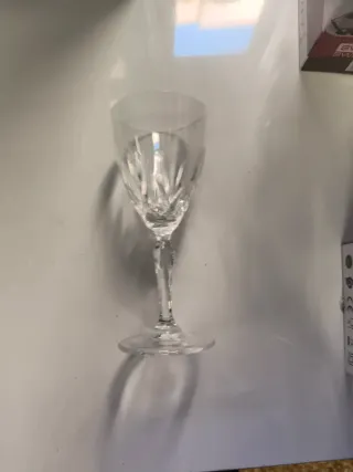 Juego 4 vasos de cristal tallado