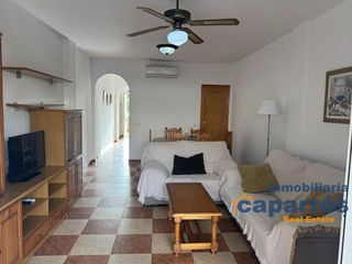 Casa adosada en alquiler en Las Marinas en Garrucha