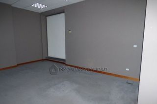 Local comercial en alquiler en Antigua Estación FFCC - San Agustín en Burgos