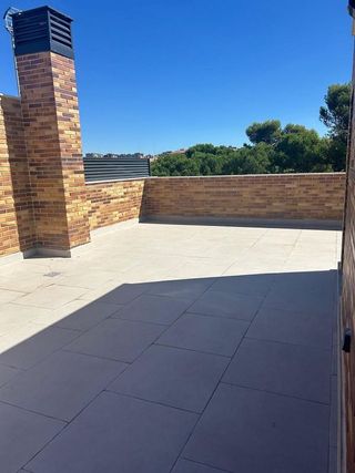 Casa adosada en alquiler en El Soto - Coveta en Móstoles