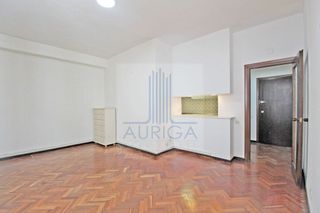 Piso en venta en Castillejos en Madrid