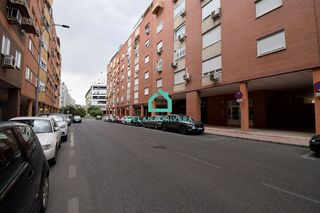 Local comercial en venta en Ensanche en Alcalá de Henares