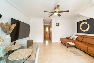 Casa adosada en venta en  El Acequión - Los Naúfragos en Torrevieja