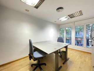 Oficina en alquiler en La Nova Esquerra de l'Eixample en Barcelona
