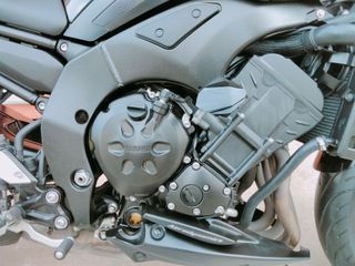 YAMAHA FZ8 N