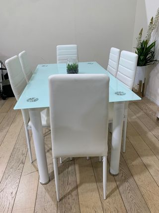 Comedor 6 sillas cristal y piel sintética