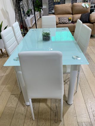 Comedor 6 sillas cristal y piel sintética