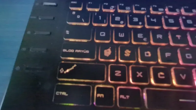 Portatil MSI GT72 6QD Dominator Pro Pantalla 17 " afbeelding 6