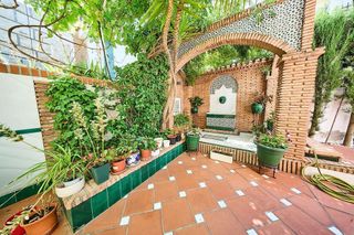 Chalet en venta en Otura