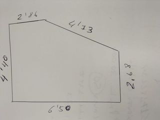 Garaje en venta en El Turó de la Peira en Barcelona