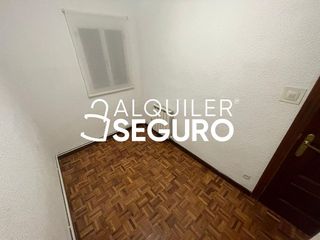 Piso en alquiler en Peñagrande en Madrid