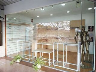 Local comercial en alquiler en Cerdanyola en Mataró