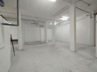 Local comercial en venta en Florida Alta en Alicante